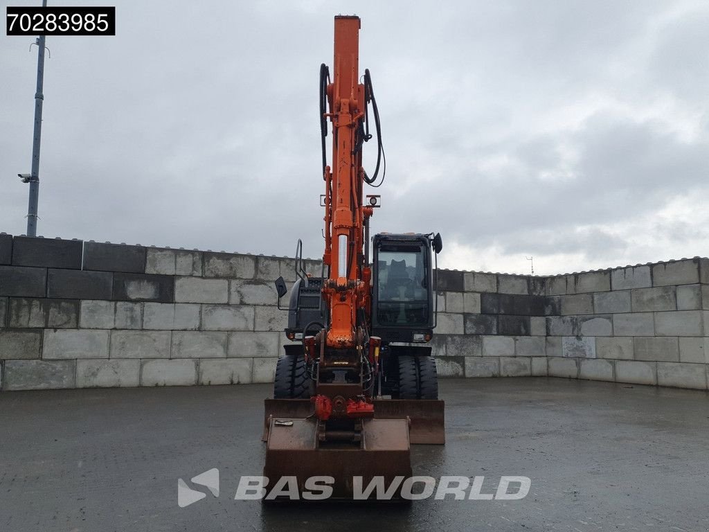 Mobilbagger типа Hitachi ZX140W -3 OUTRIGGERS - ROTOTILT, Gebrauchtmaschine в Veghel (Фотография 8)