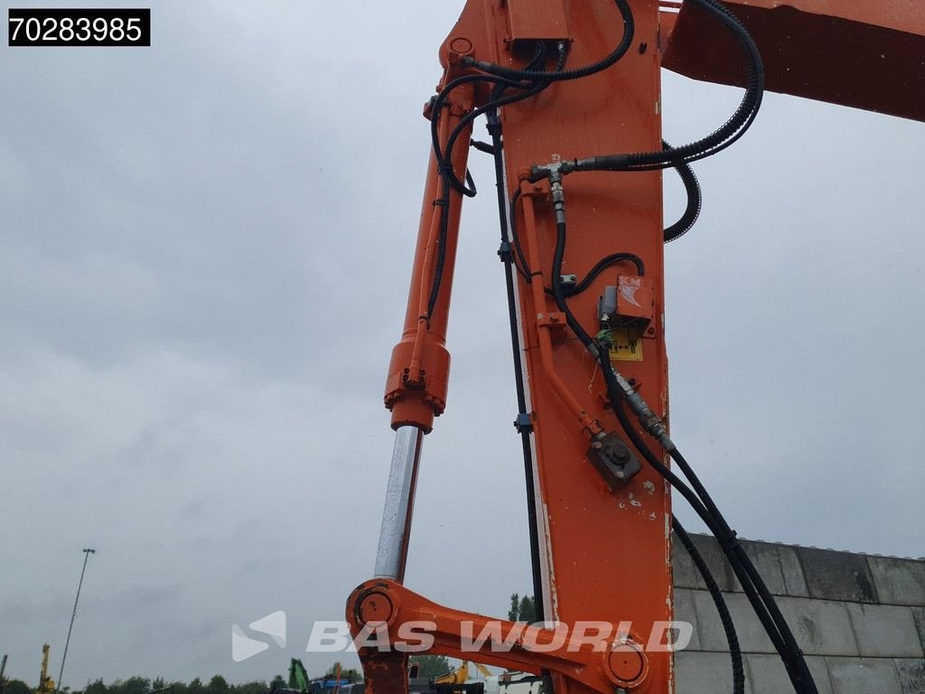 Mobilbagger типа Hitachi ZX140W -3 OUTRIGGERS - ROTOTILT, Gebrauchtmaschine в Veghel (Фотография 10)