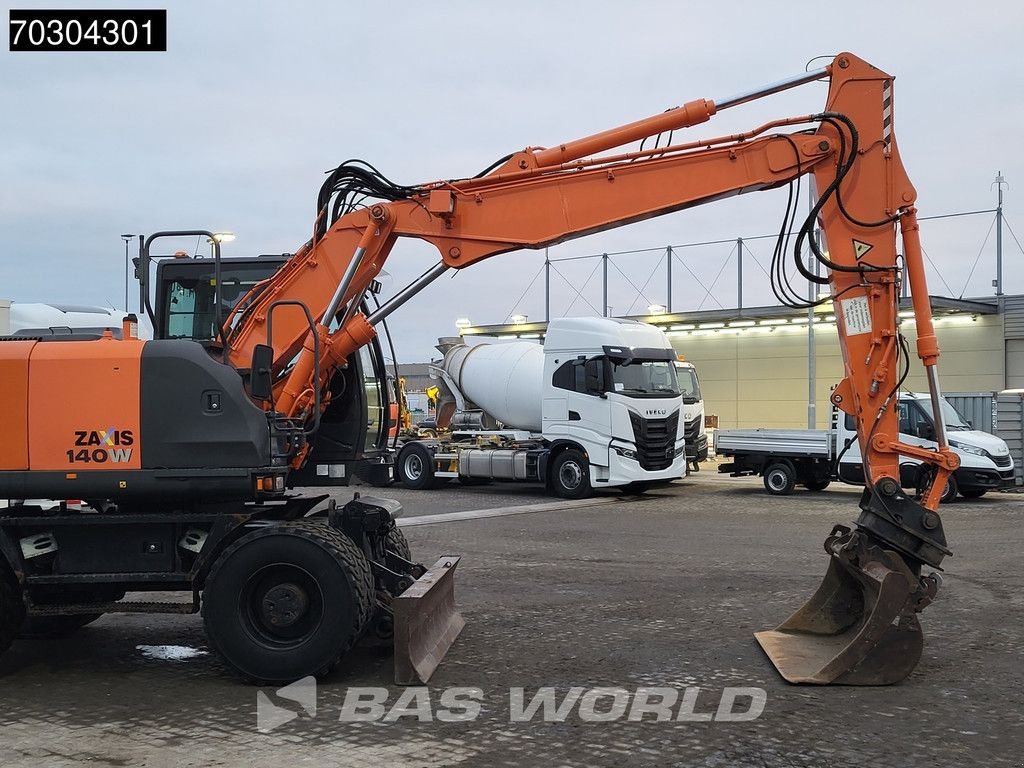 Mobilbagger des Typs Hitachi ZX140W -5, Gebrauchtmaschine in Veghel (Bild 8)