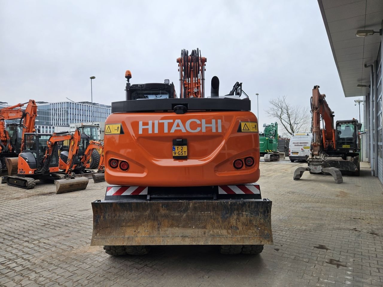 Mobilbagger от тип Hitachi ZX150W-7, Gebrauchtmaschine в Veldhoven (Снимка 3)