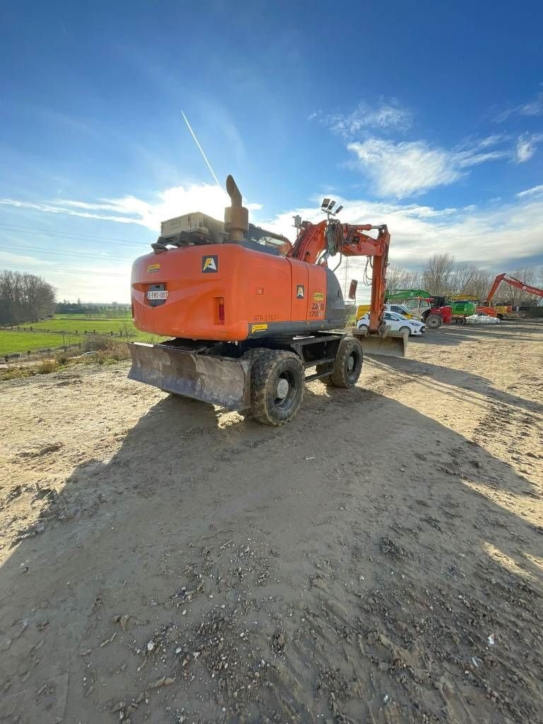 Mobilbagger typu Hitachi ZX170W-5 B, Gebrauchtmaschine v Stabroek (Obrázek 3)