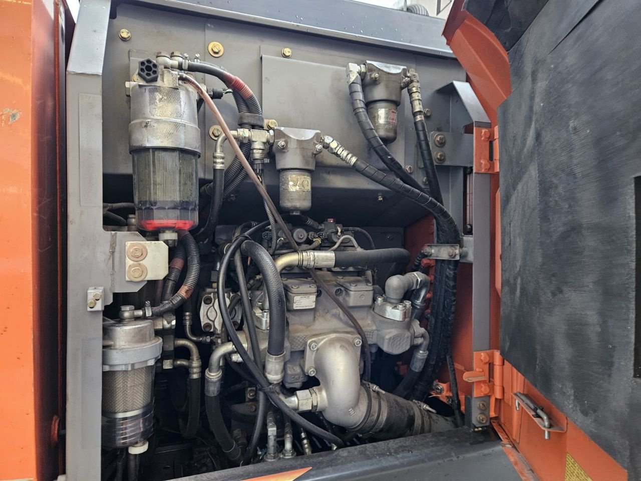 Mobilbagger des Typs Hitachi ZX170W-5, Gebrauchtmaschine in Veldhoven (Bild 5)