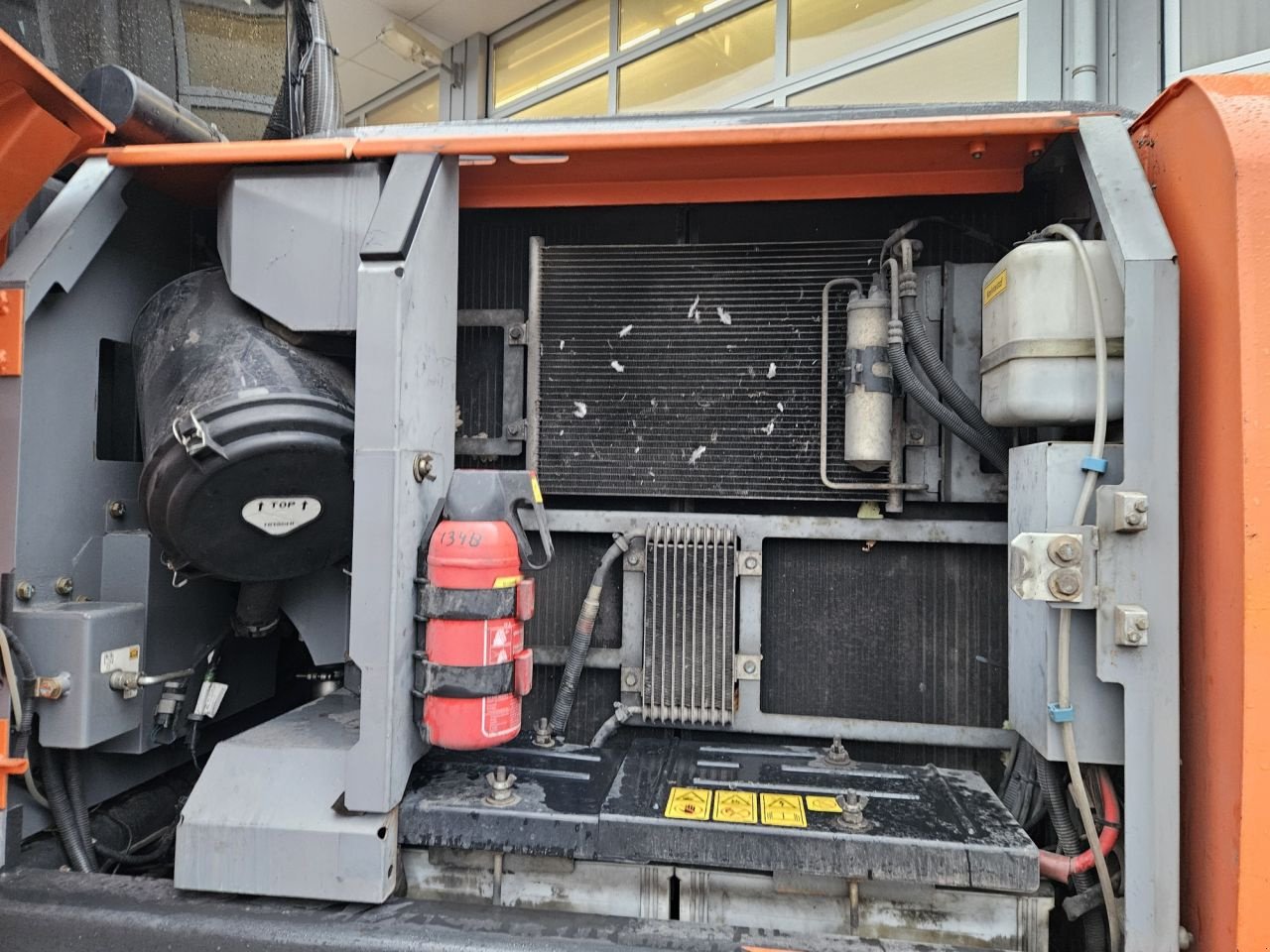 Mobilbagger des Typs Hitachi ZX170W-5, Gebrauchtmaschine in Veldhoven (Bild 7)