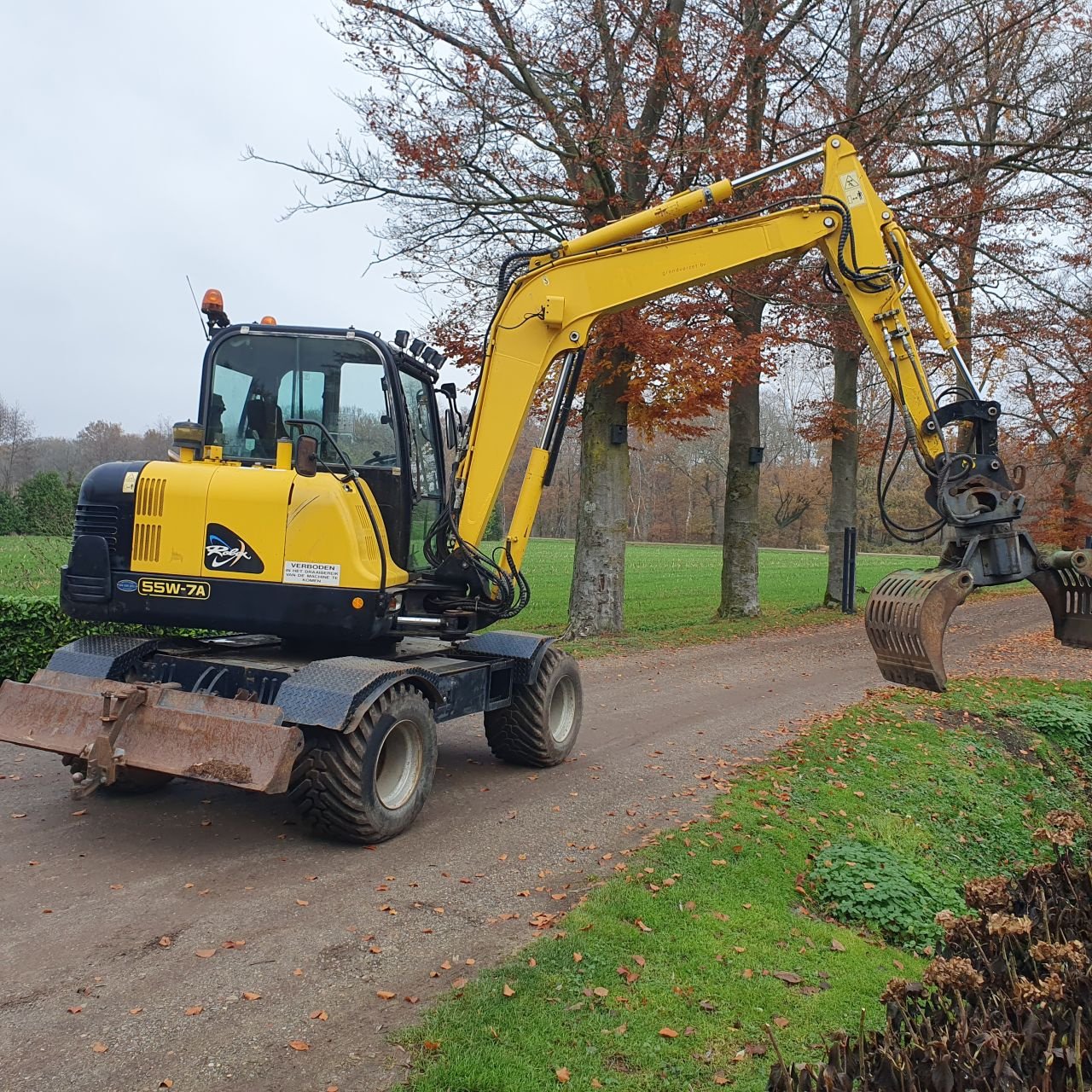 Mobilbagger typu Hyundai 55 w 7a, Gebrauchtmaschine v Oirschot (Obrázek 1)