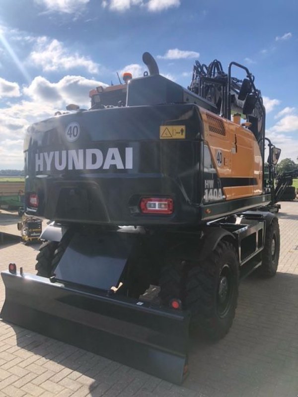 Mobilbagger van het type Hyundai HW140A, Neumaschine in Wijster (Foto 4)