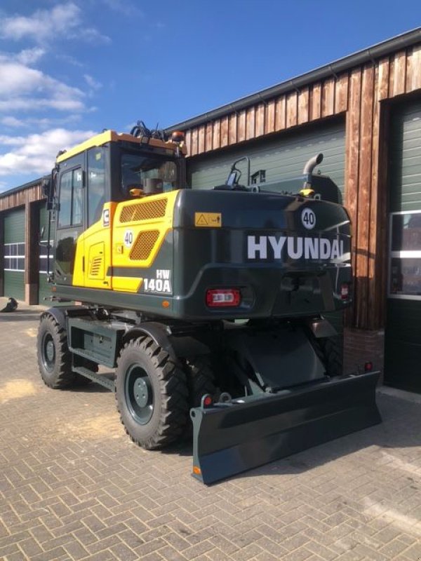 Mobilbagger van het type Hyundai HW140A, Neumaschine in Wijster (Foto 3)