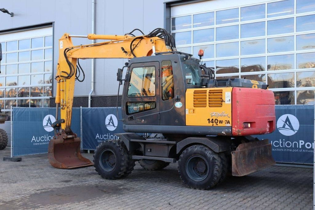 Mobilbagger van het type Hyundai ROBEX 140W-7A, Gebrauchtmaschine in Antwerpen (Foto 3)