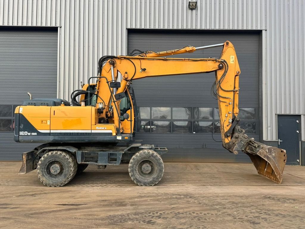 Mobilbagger des Typs Hyundai Robex 180W-9A, Gebrauchtmaschine in Velddriel (Bild 5)