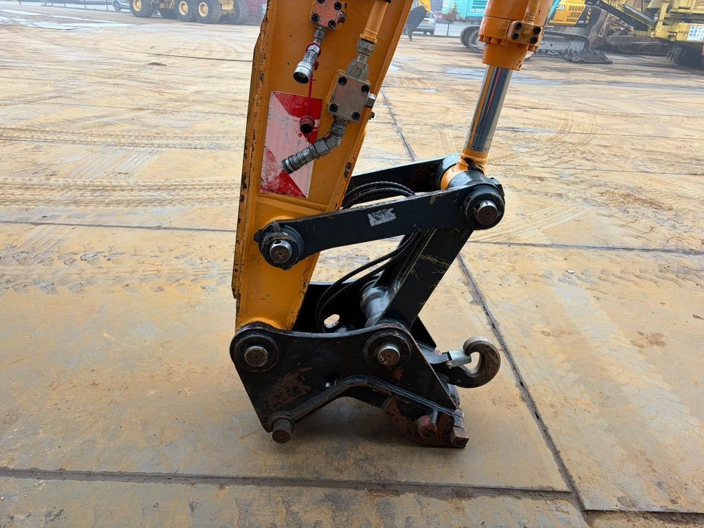 Mobilbagger des Typs Hyundai Robex 180W-9A, Gebrauchtmaschine in Velddriel (Bild 10)