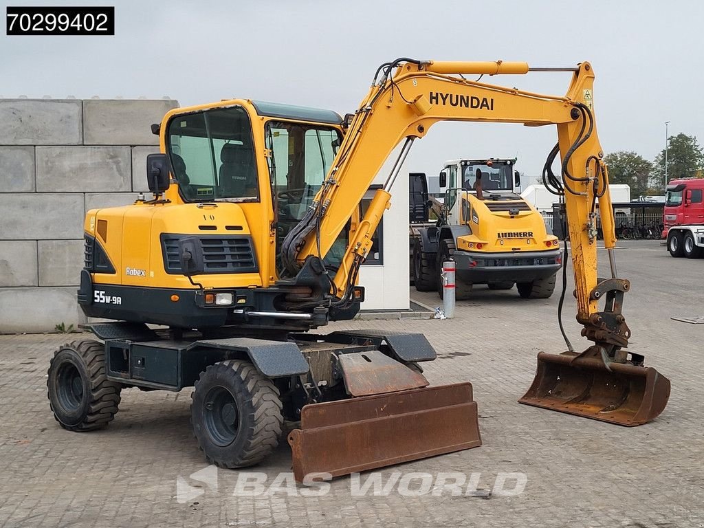 Mobilbagger des Typs Hyundai Robex 55W-9A EPA, Gebrauchtmaschine in Veghel (Bild 9)