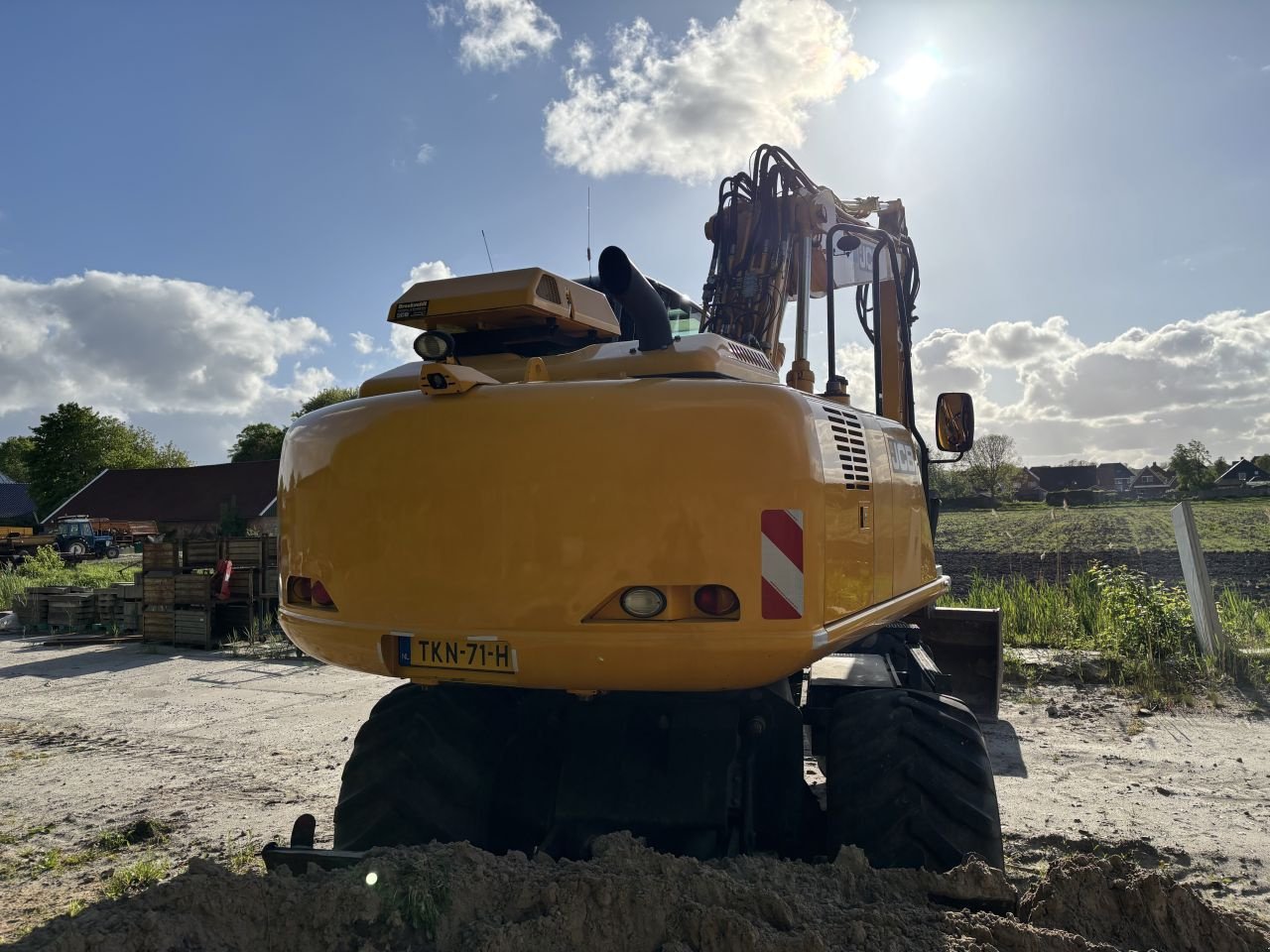 Mobilbagger del tipo JCB JS145WT4i, Gebrauchtmaschine en Sappemeer (Imagen 4)