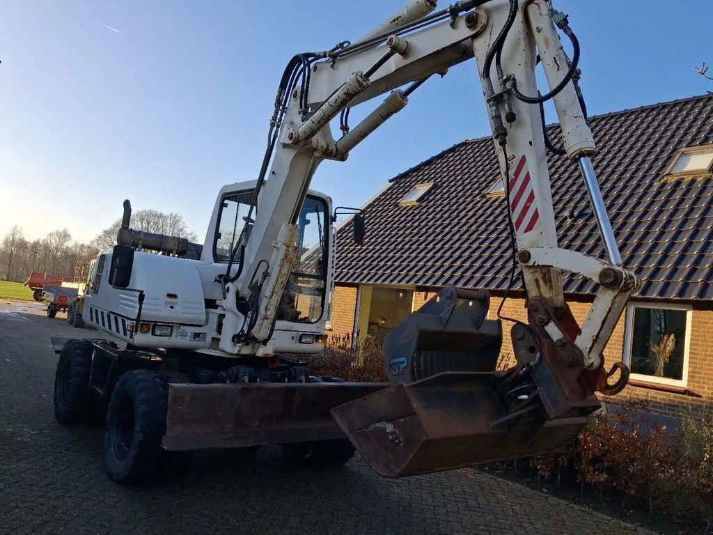 Mobilbagger типа Komatsu PW 95 Bandenkraan graafmachine, Gebrauchtmaschine в Lunteren (Фотография 9)