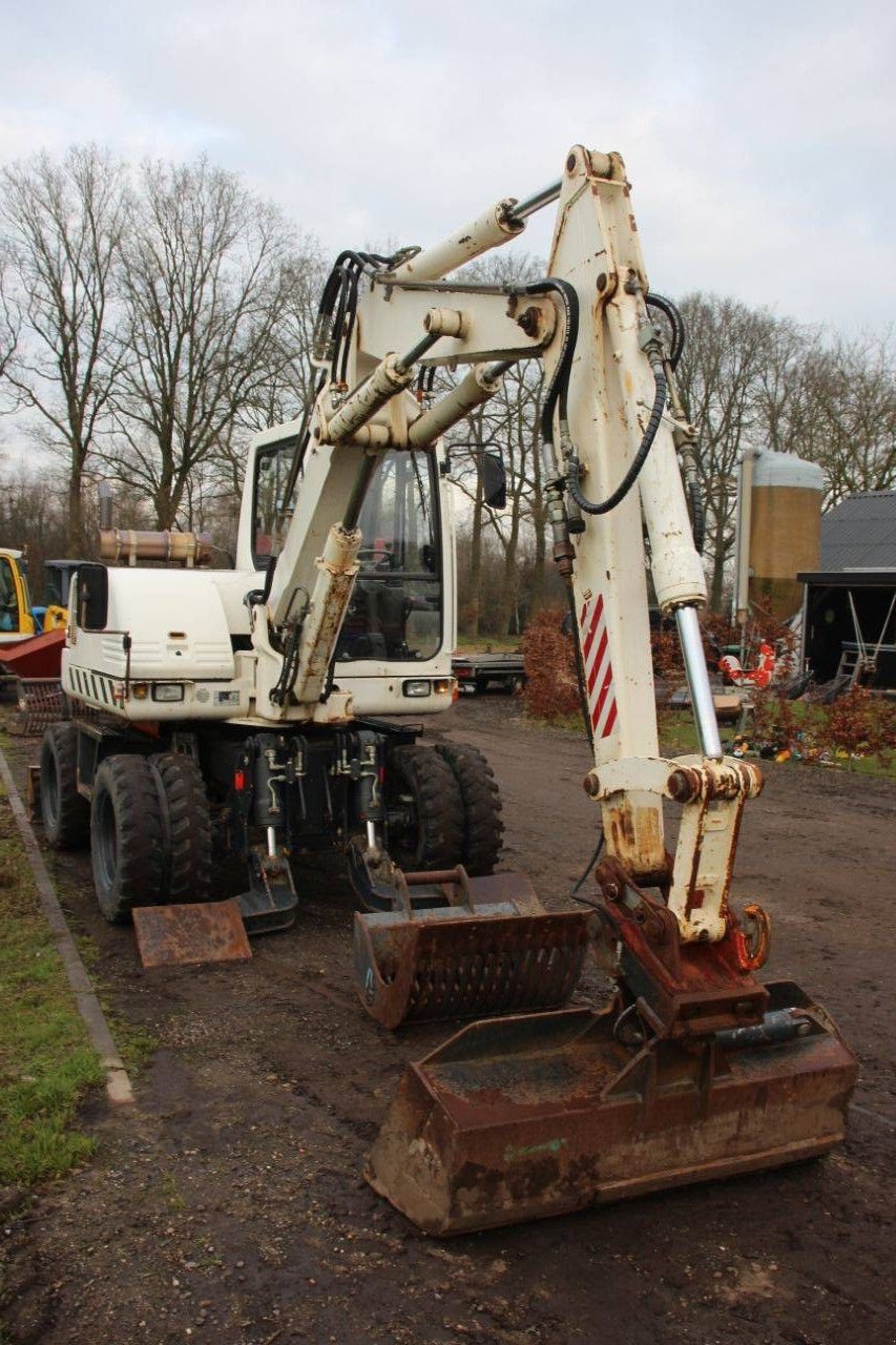 Mobilbagger des Typs Komatsu PW 95, Gebrauchtmaschine in Antwerpen (Bild 7)