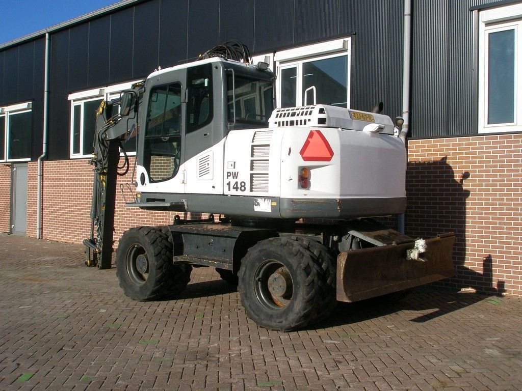 Mobilbagger typu Komatsu PW148-8, Gebrauchtmaschine w Barneveld (Zdjęcie 2)
