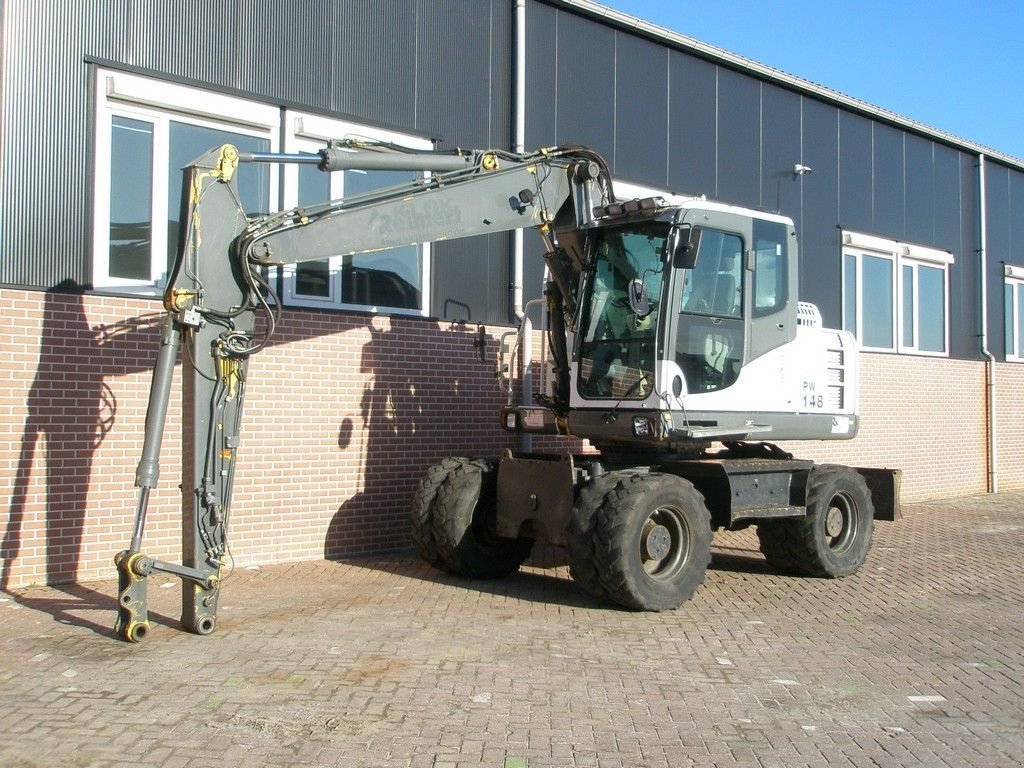 Mobilbagger typu Komatsu PW148-8, Gebrauchtmaschine w Barneveld (Zdjęcie 1)