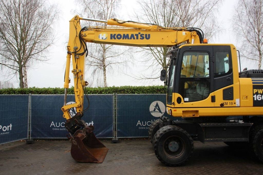 Mobilbagger typu Komatsu PW160-8, Gebrauchtmaschine w Antwerpen (Zdjęcie 10)
