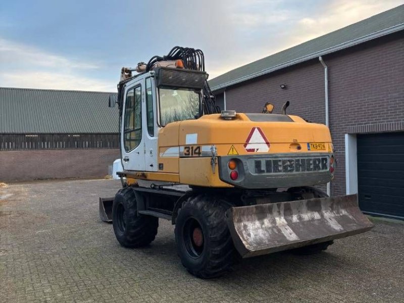 Mobilbagger Türe ait Liebherr 314 mobiele kraan graafmachine, Gebrauchtmaschine içinde Udenhout (resim 1)