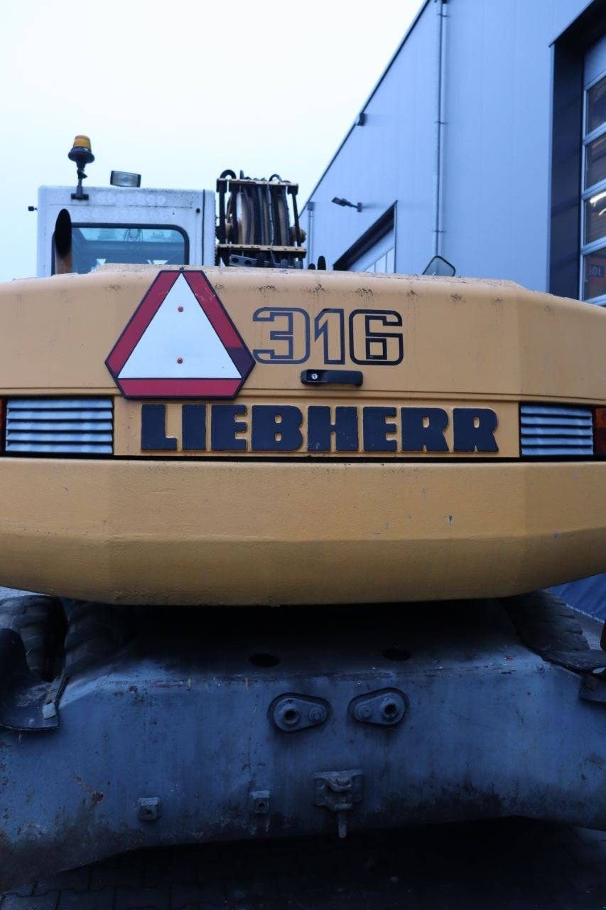 Mobilbagger of the type Liebherr A 316, Gebrauchtmaschine in Antwerpen (Picture 5)