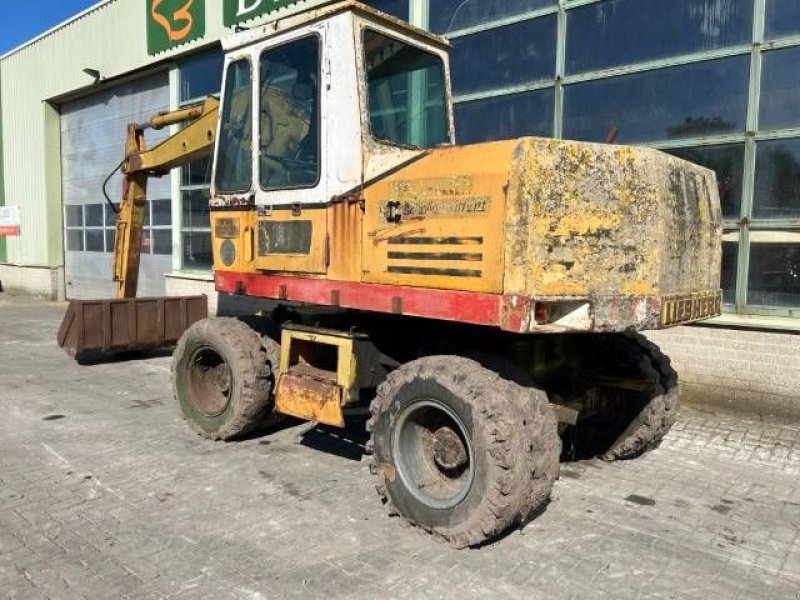 Mobilbagger от тип Liebherr A 901, Gebrauchtmaschine в Roosendaal (Снимка 3)