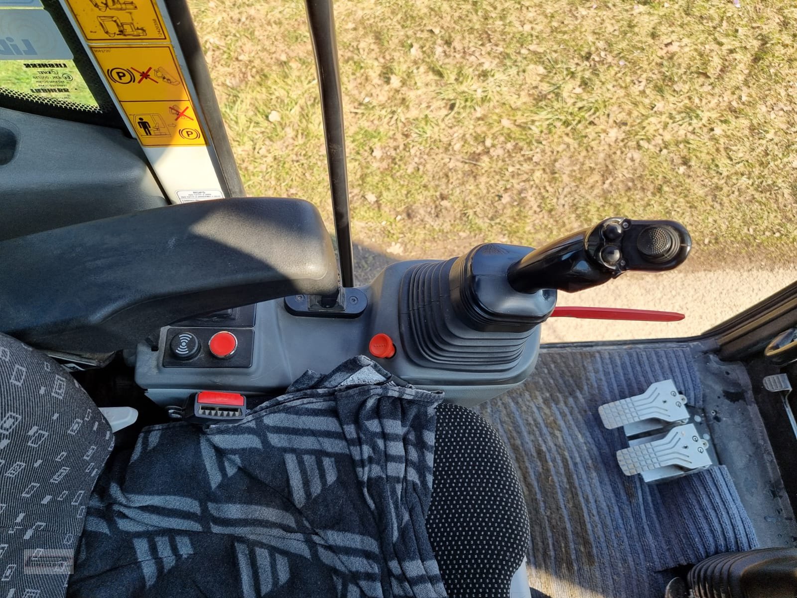 Mobilbagger типа Liebherr A 910 Compact Litronic, Gebrauchtmaschine в Deutsch - Goritz (Фотография 19)