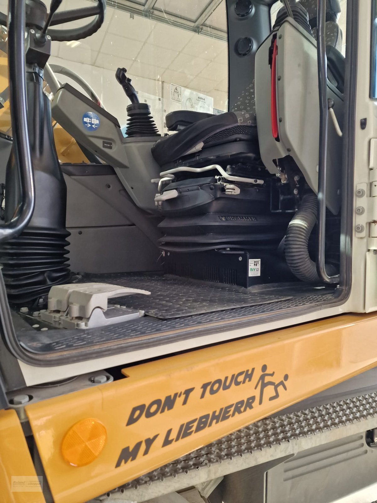 Mobilbagger des Typs Liebherr A 914, Gebrauchtmaschine in Frickendorf (Bild 2)