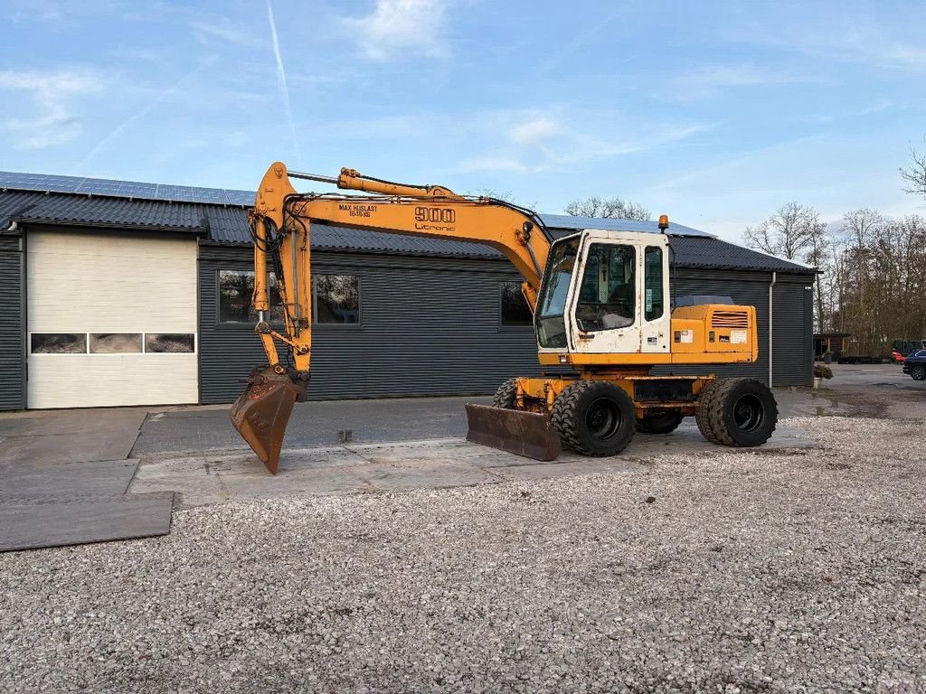 Mobilbagger типа Liebherr A900 litronic, Gebrauchtmaschine в Scharsterbrug (Фотография 1)