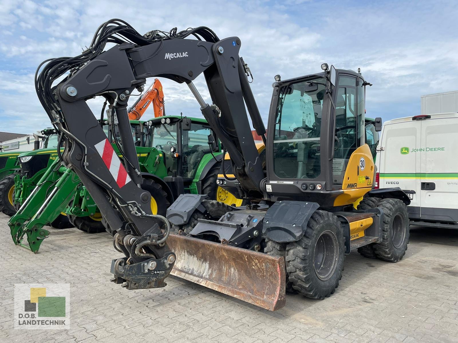 Mobilbagger del tipo Mecalac 11MWR, Gebrauchtmaschine en Regensburg (Imagen 1)