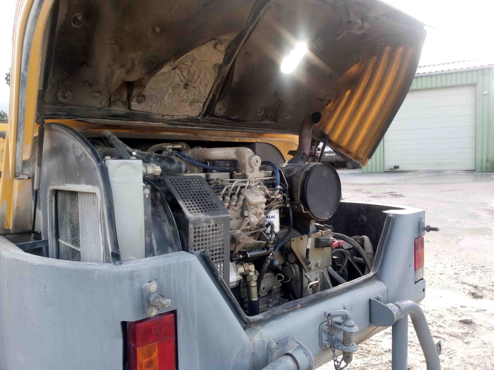 Mobilbagger des Typs Mecalac 12 MXT, Gebrauchtmaschine in Nürnberg (Bild 8)