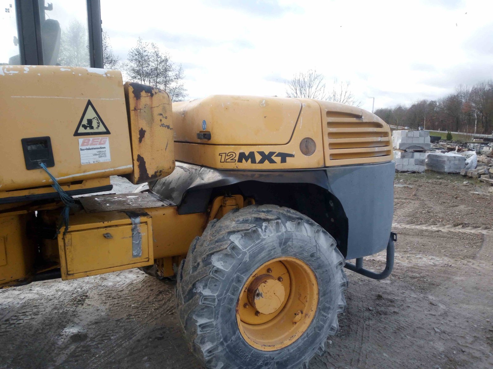 Mobilbagger des Typs Mecalac 12 MXT, Gebrauchtmaschine in Nürnberg (Bild 9)
