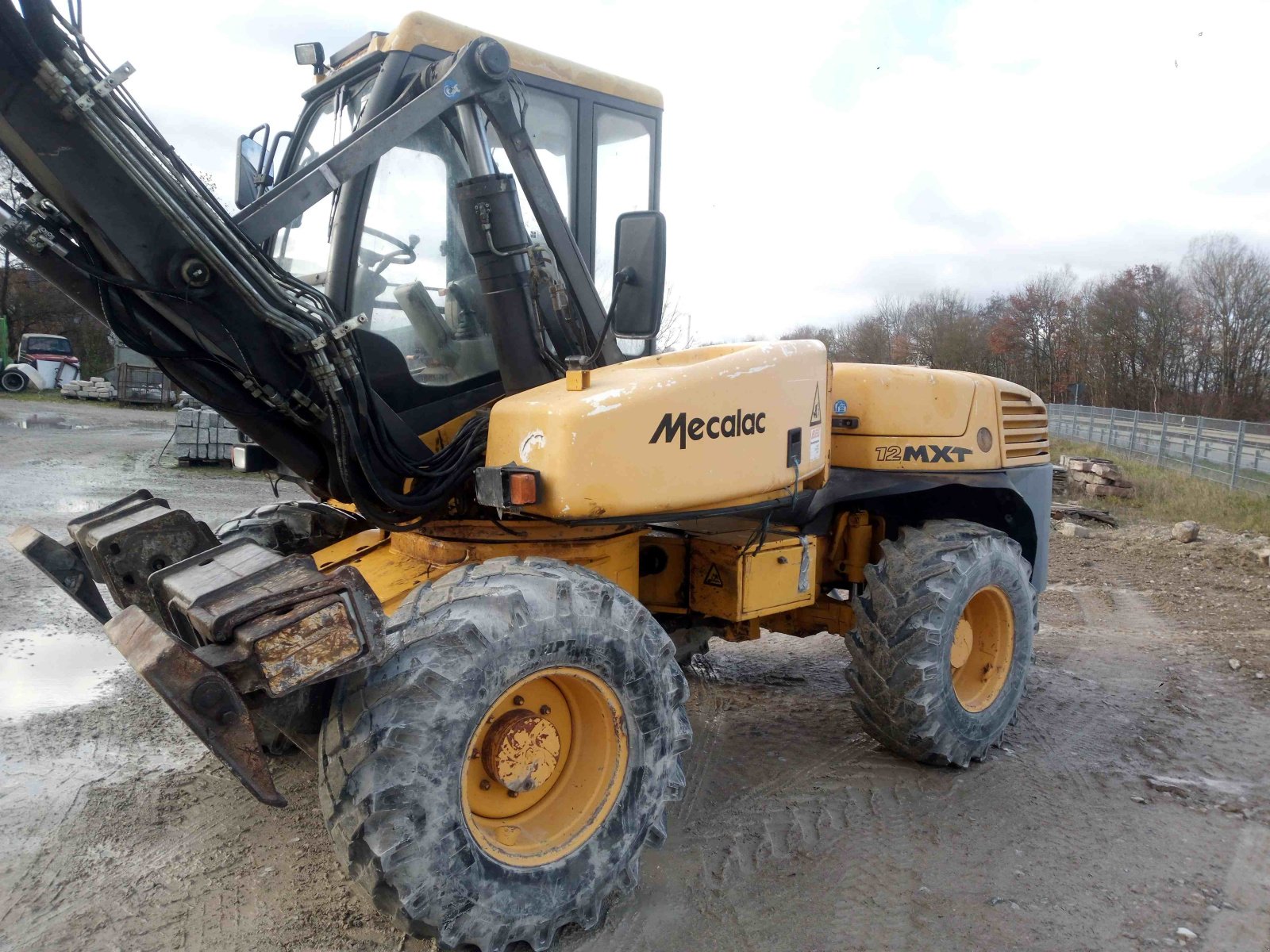 Mobilbagger des Typs Mecalac 12 MXT, Gebrauchtmaschine in Nürnberg (Bild 10)