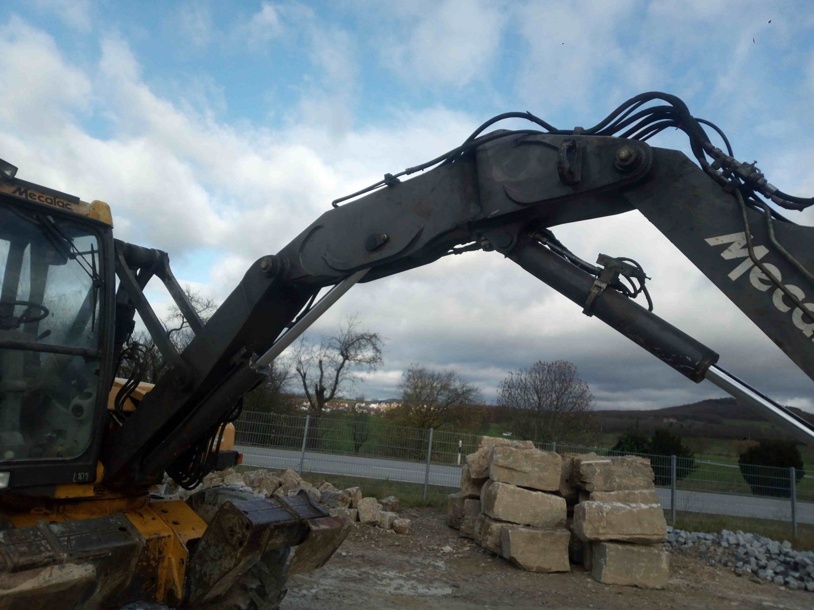Mobilbagger des Typs Mecalac 12 MXT, Gebrauchtmaschine in Nürnberg (Bild 17)