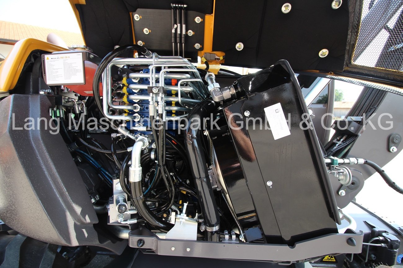 Mobilbagger des Typs Mecalac 7 MWR inkl. Powertilt & Löffelset, Neumaschine in Petting (Bild 13)