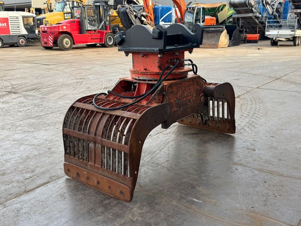 Mobilbagger типа NPK D-2000, Gebrauchtmaschine в Velddriel (Фотография 5)