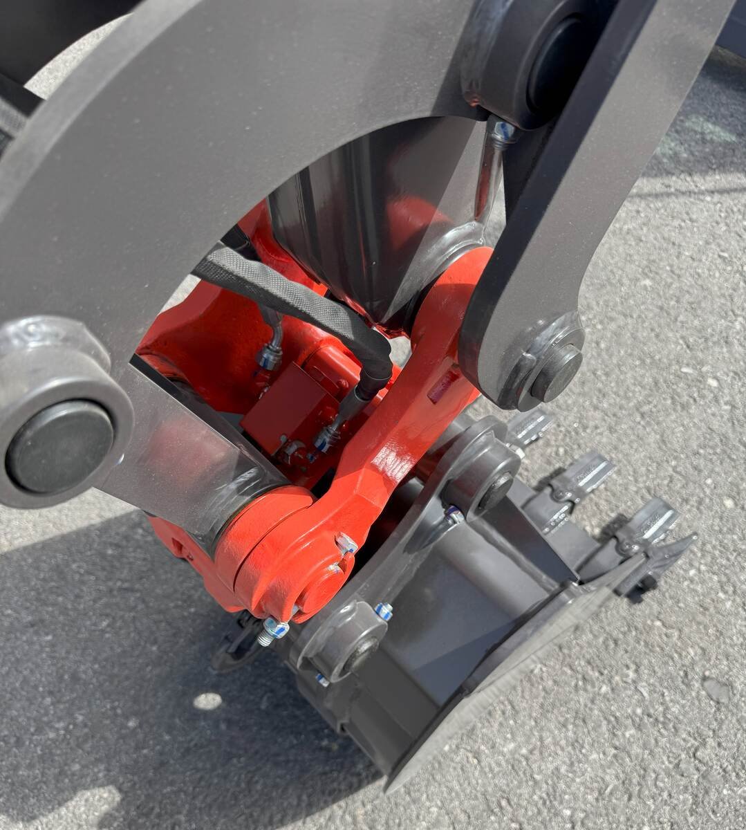 Mobilbagger des Typs Rhinoceros XN35LPRO, Neumaschine in Arbing (Bild 9)