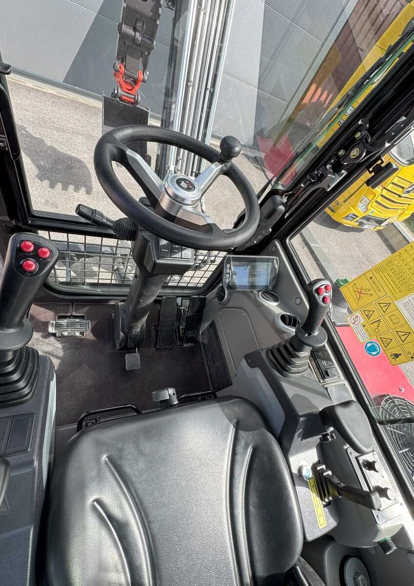 Mobilbagger des Typs Rhinoceros XN35LPRO, Neumaschine in Arbing (Bild 17)