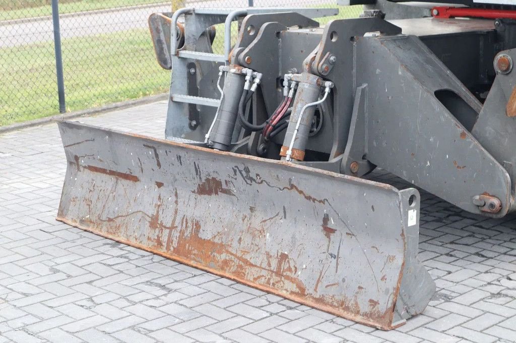 Mobilbagger van het type Sennebogen 821E 821 E SORTING GRAB DOZERBLADE GREAT CONDITION, Gebrauchtmaschine in Marknesse (Foto 11)