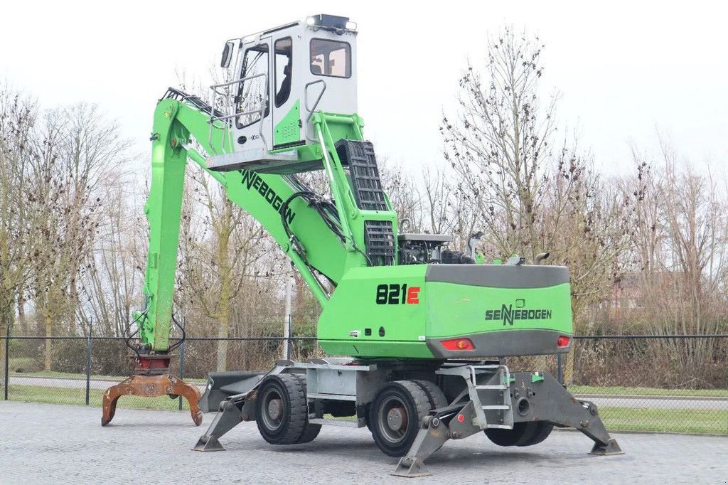 Mobilbagger от тип Sennebogen 821E 821 E SORTING GRAB DOZERBLADE GREAT CONDITION, Gebrauchtmaschine в Marknesse (Снимка 3)