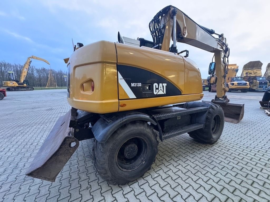 Mobilbagger типа Sonstige Cat M 313 D, Gebrauchtmaschine в Oud Gastel (Фотография 4)