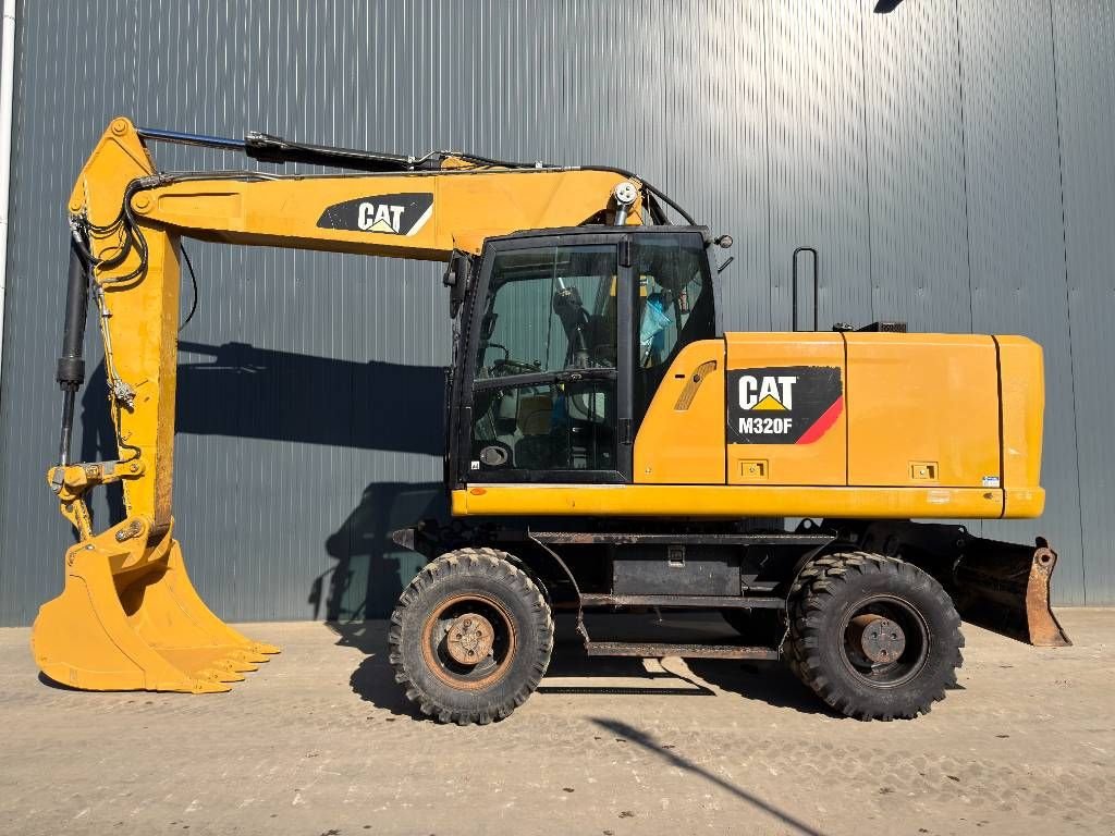 Mobilbagger za tip Sonstige Cat M320F, Gebrauchtmaschine u Venlo (Slika 2)