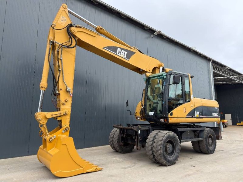 Mobilbagger от тип Sonstige Cat M322C, Gebrauchtmaschine в Venlo