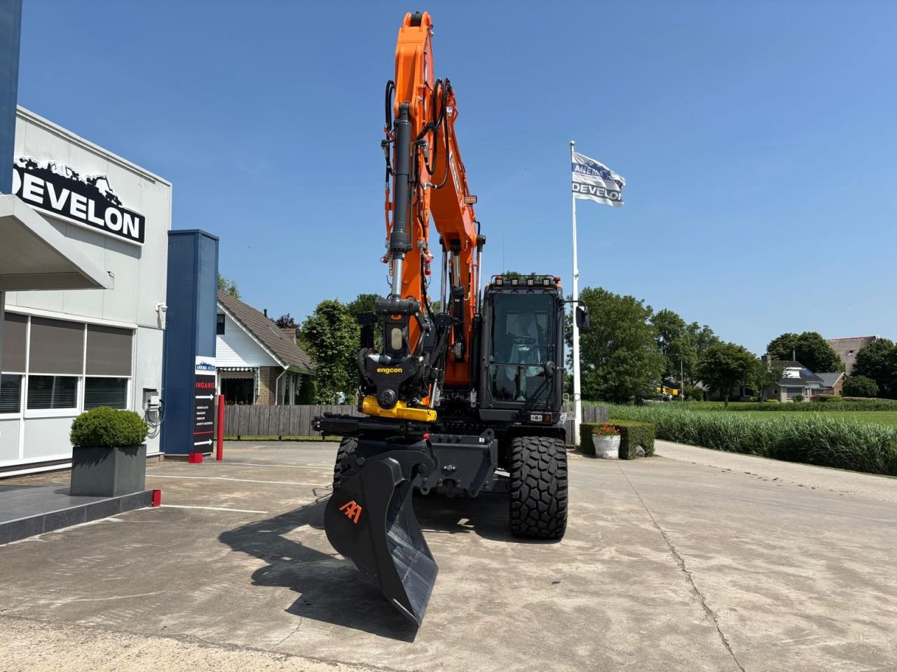 Mobilbagger типа Sonstige Develon DX140W-7, Neumaschine в Arum (Фотография 4)