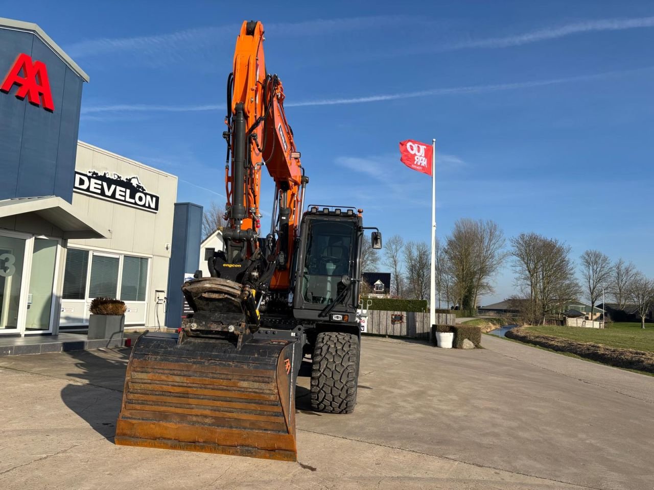 Mobilbagger typu Sonstige Develon DX140W-7, Neumaschine v Arum (Obrázek 2)