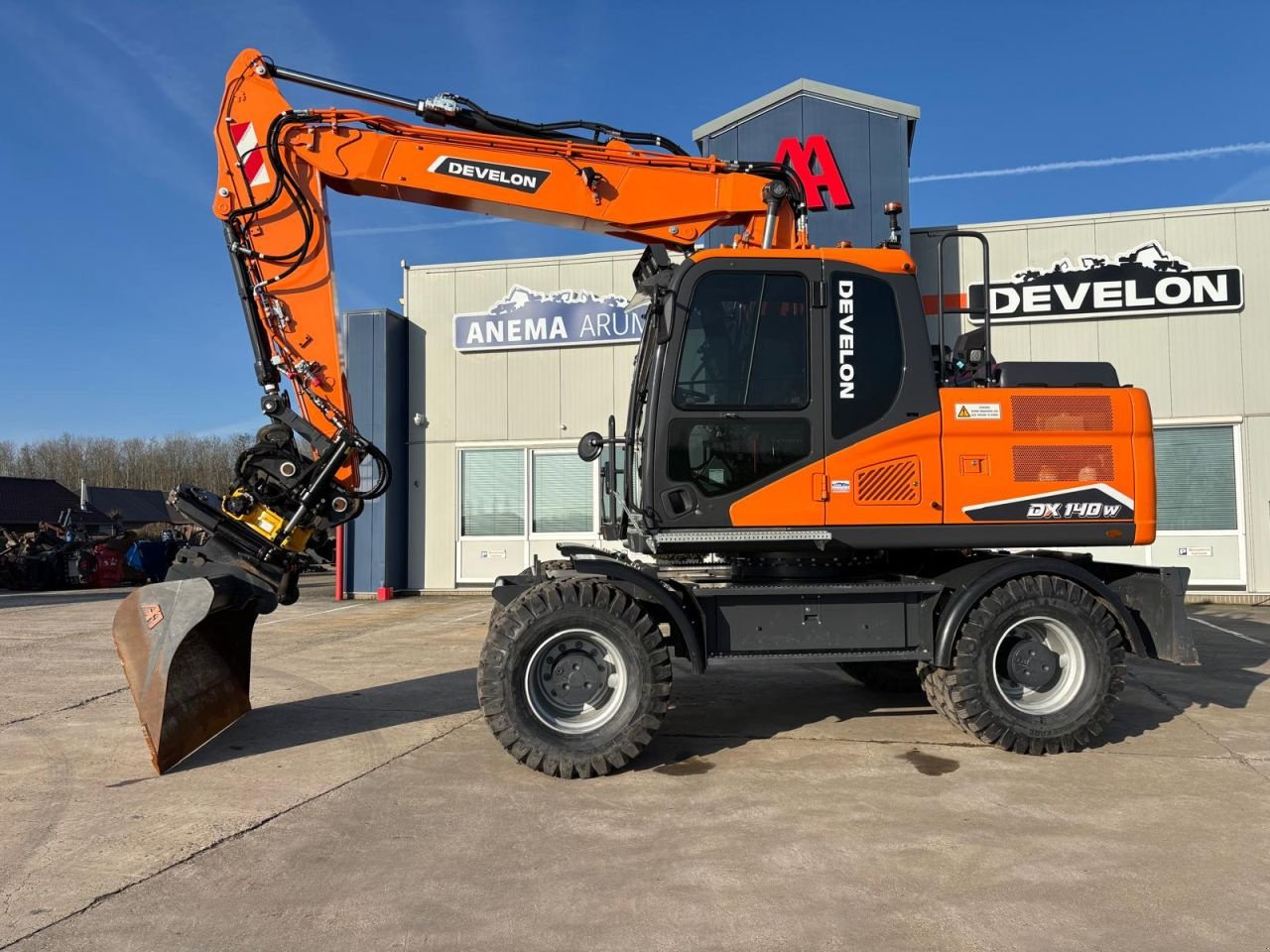 Mobilbagger typu Sonstige Develon DX140W-7, Neumaschine v Arum (Obrázek 1)