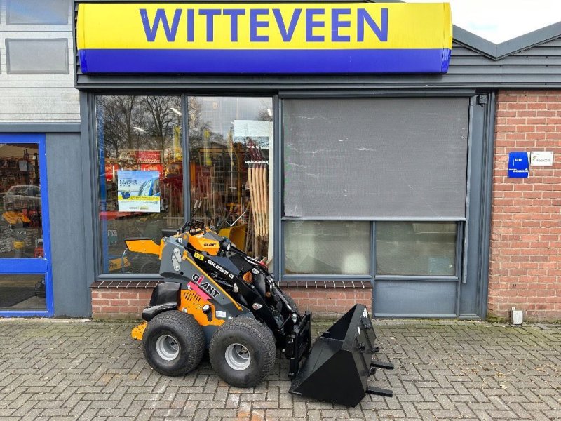 Mobilbagger des Typs Sonstige Giant SK252 skid, Neumaschine in WENUM WIESEL