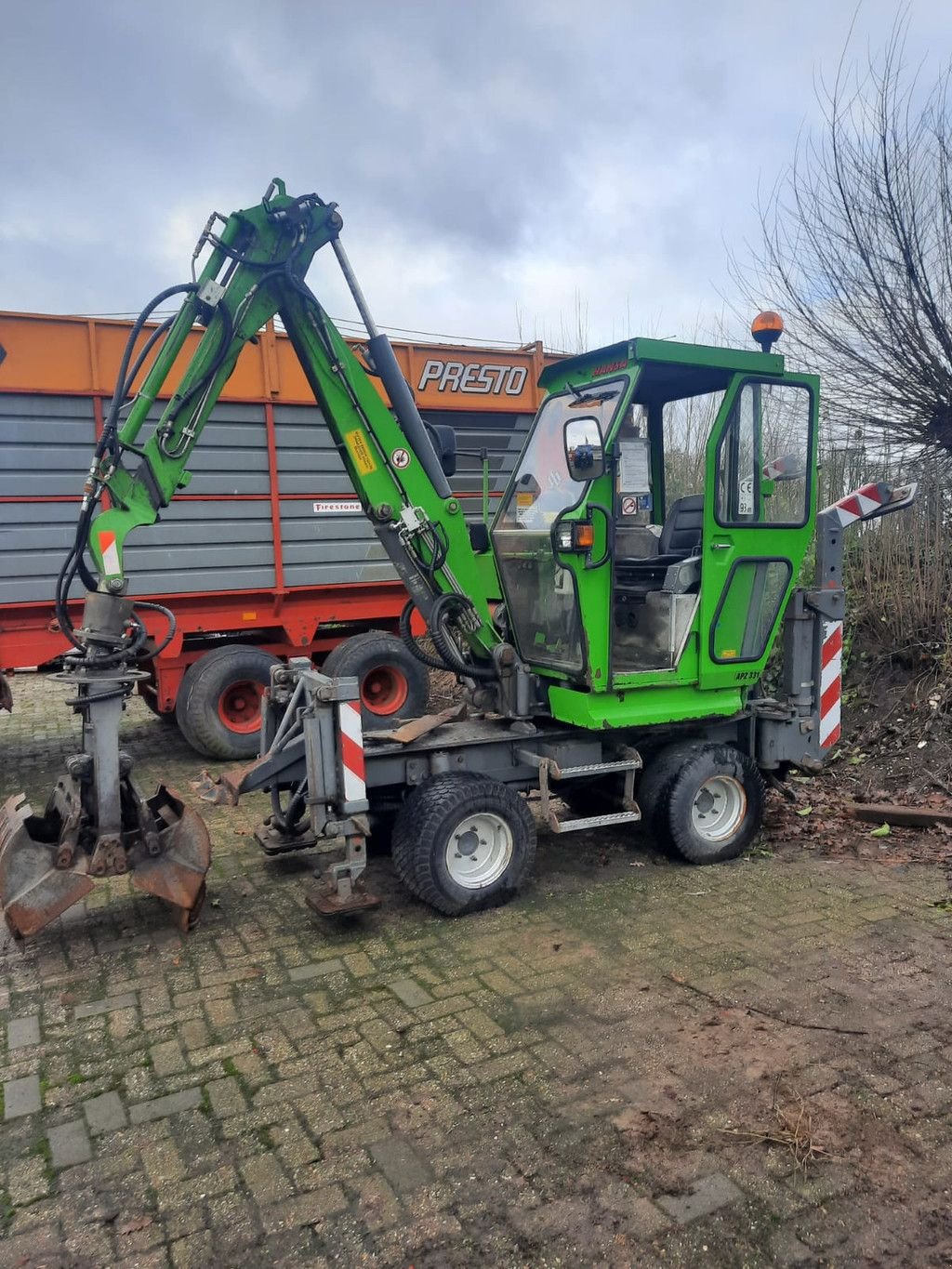 Mobilbagger des Typs Sonstige Hansa Hansa APZ331 Kraan, Gebrauchtmaschine in Wierden (Bild 9)