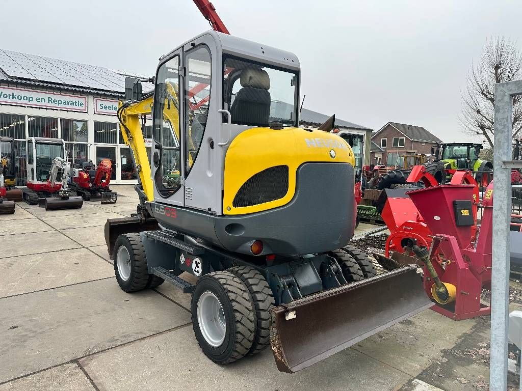 Mobilbagger des Typs Sonstige Neuson 6503 WD, Gebrauchtmaschine in Kockengen (Bild 3)