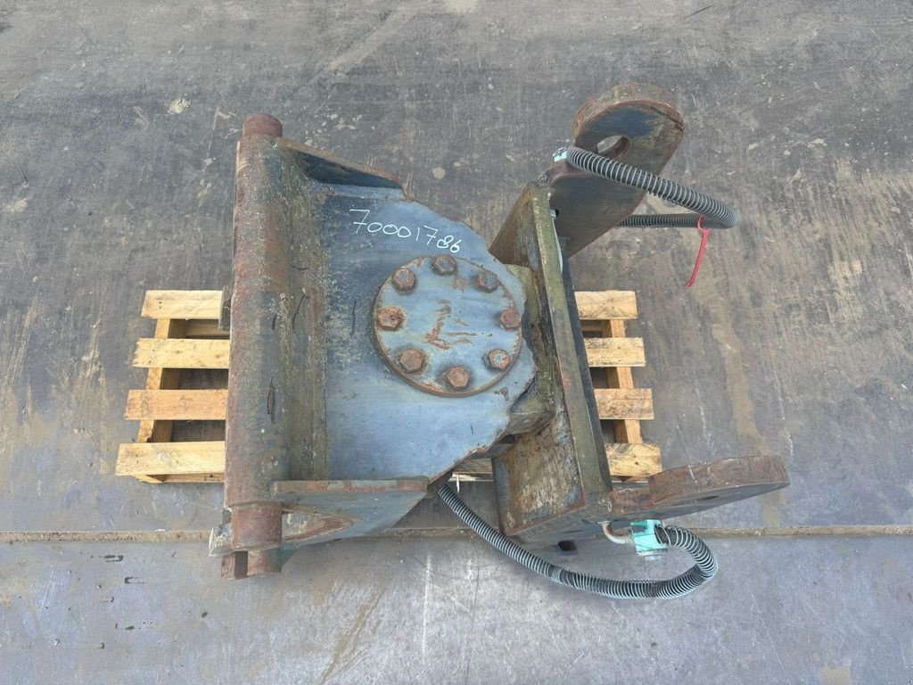 Mobilbagger del tipo Sonstige Tilting Quick Coupler CW30, Gebrauchtmaschine In Velddriel (Immagine 7)