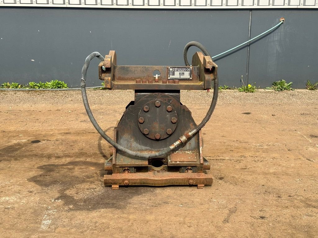 Mobilbagger типа Sonstige Tilting Quick Coupler CW30, Gebrauchtmaschine в Velddriel (Фотография 1)