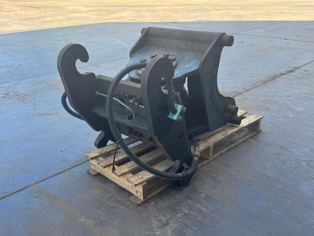 Mobilbagger del tipo Sonstige Tilting Quick Coupler CW30, Gebrauchtmaschine In Velddriel (Immagine 10)