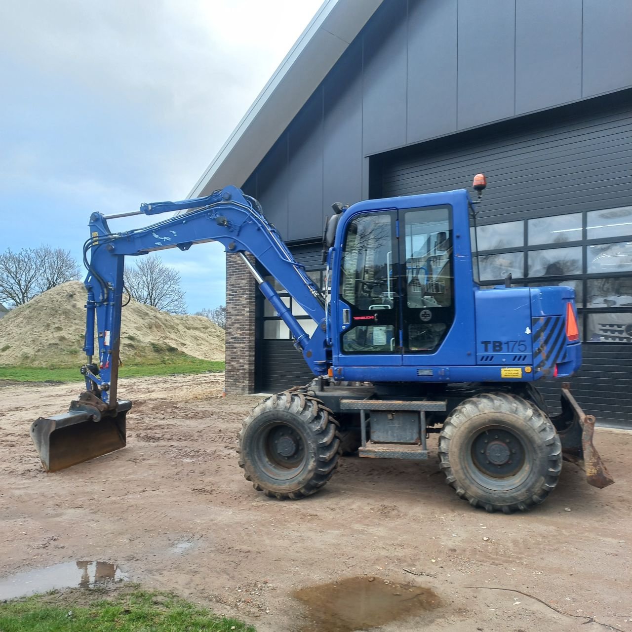 Mobilbagger типа Takeuchi TB 070 W, Gebrauchtmaschine в Lunteren (Фотография 3)